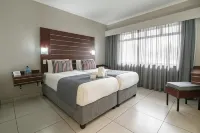 Hotel Savoy and Conference Centre