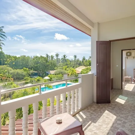 Maikhao Beach Residence Отели рядом с достопримечательностью «Пляж Сай-Кео»