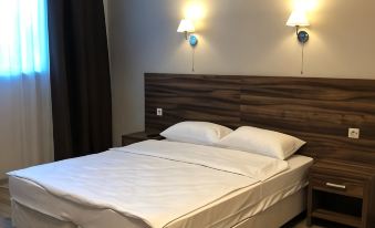 Tais Hotel