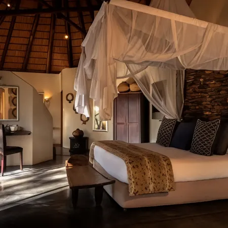 Pondoro Game Lodge