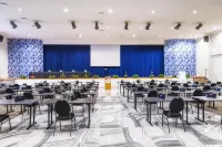 Bernstein Salzlandcenter Hotels in Bernburg