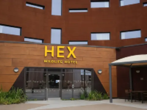 Hex Wildlife Hotel at Yorkshire Wildlife Park Hotels in Doncaster