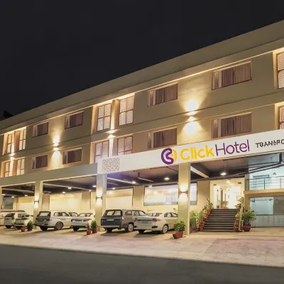 Click Hotel Transport Nagar Hotels near Plumaria garden