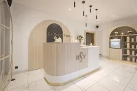 Hotel le Saint-Yves Các khách sạn ở Le Treport