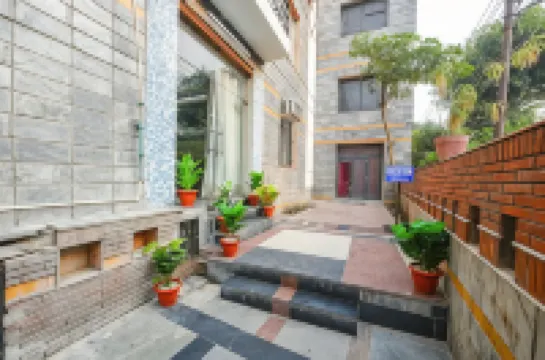 FabHotel the White Orchid