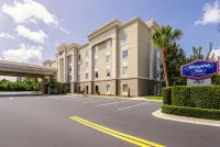Hampton Inn Titusville/I-95 Kennedy Space Center Hotels in Mims