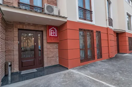 Liva Hotel