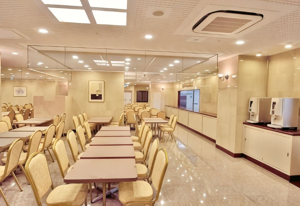 3. 오카야마 유니버..