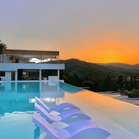 Tivoliville Spa N Poolvilla