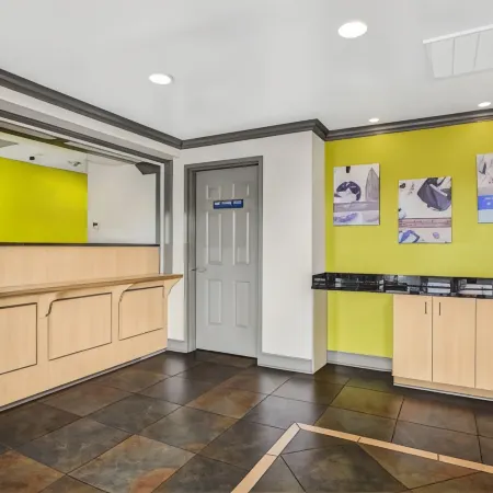 Studio 6 Opelika, Al - Auburn Al