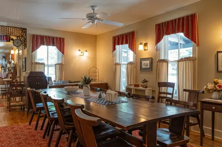 Sylvan Inn Bed & Breakfast