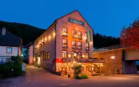 Hotel Goldenes Fass Hotels in Weilbach