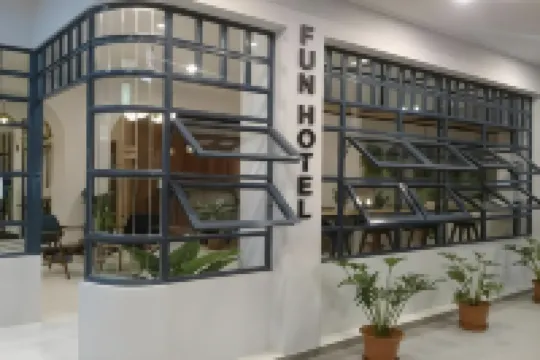 Fun Hotel
