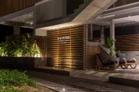 Harding Boutique Hotel - Parkering