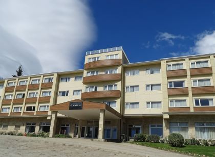 Huinid Pioneros Hotel