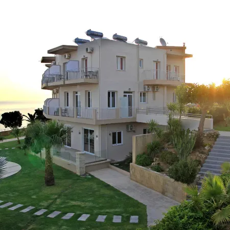 Renieris Hotel