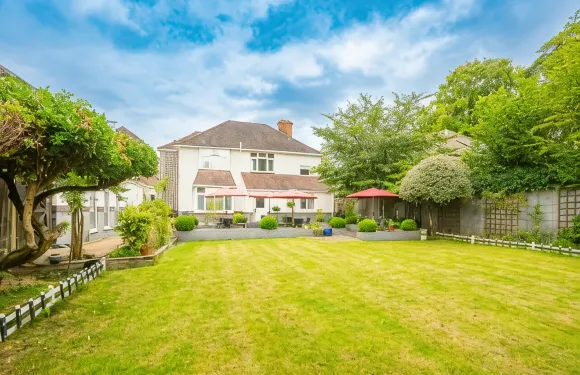 牛津雷蒙特酒店