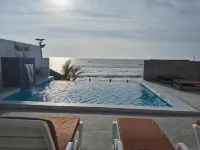 Las Fragatas Casa Hotel - Kolam Renang