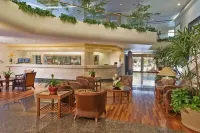 Luana Waikiki 520 Condo