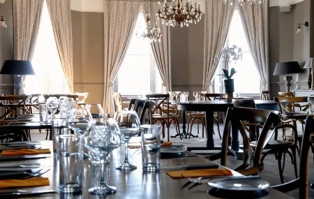 Causeway Hotel Отели в г. Portballintrae