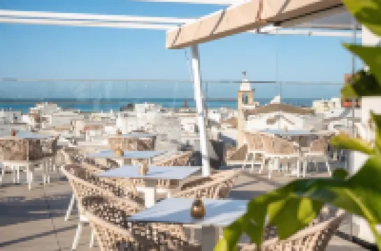 Pure  Concept Hotel Hotels in Quelfes