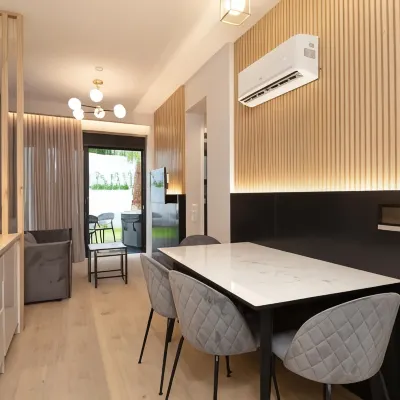 LUX & EASY 雅典市中心公寓 阿提卡附近的飯店