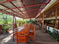Buddha Retreat Hotel Hotels in Playa Azul