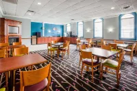 Baymont by Wyndham Northwood Hotels in Rossford