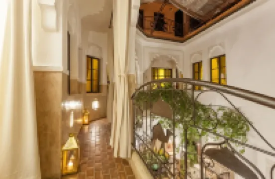 リヤド ハート イッソウラ