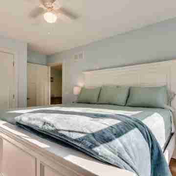 Luxury Beach Home-6 Bedroom-Firepit, Game Room- Beach Access -Walk to Beach&Town Rooms