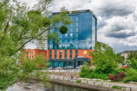 Focus Hotel Premium Bydgoszcz Отели рядом с достопримечательностью «City Hall»