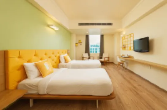 Bloom Hotel - Sector 62