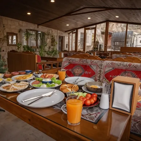 Zeus Cave SUITES