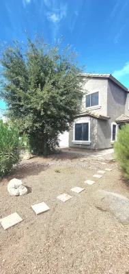 Charming Quite 4-Bedroom House Near Restaurants in San Tan Valley AZ