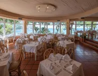 Dom Pedro Madeira Hotel a Santa Cruz