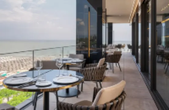 The Promenade Luxury Wellness Hotel