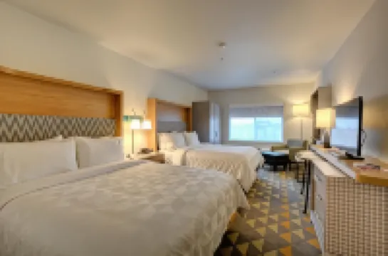 塞勒姆假日酒店 酒店