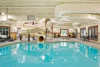 Ramada by Wyndham Drumheller Hotel & Suites Hotels in Drumheller