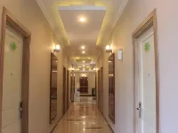 Garden Hotel Majalengka Hotels in Panyingkiran