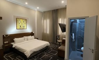 City Centre Hotel