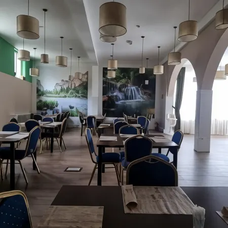 Hotel Iri