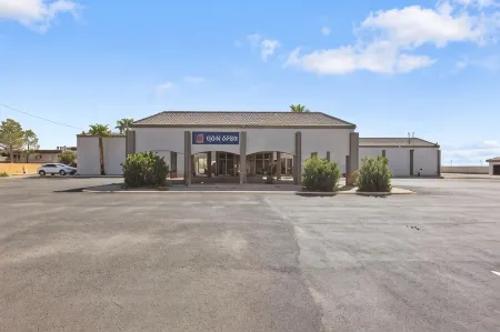 Motel 6 Pecos, TX Отели в г. Пекос