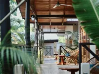 The Falls by Lalibela Hotels near Playa Biesanz