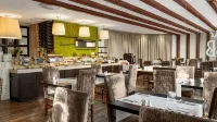 Rixwell Collection Savoy Boutique Hotel