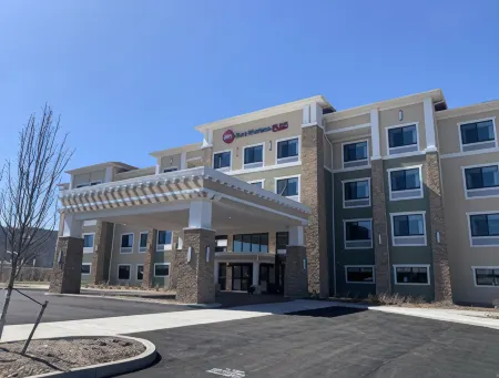 Best Western Plus Horseheads Inn  Suites Отели в г. Элмайра