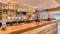 Glasgow (Hamilton) Hotels in Stonehouse