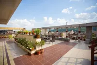 호텔 레이크 파라다이스