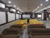 HOTEL BHABHA - Airport Shuttle