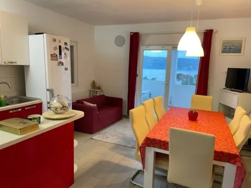Comfortable Apartment Island Šolta -Seaview - 3-Star