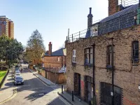 Shoreditch Square, Hoxton